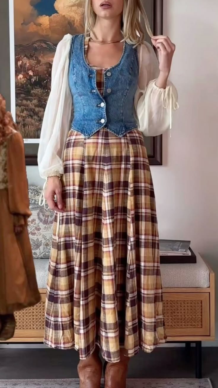 20 Skirt Outfit Ideas to Refresh Your Wardrobe Instantly - Classic White Dress Skirt